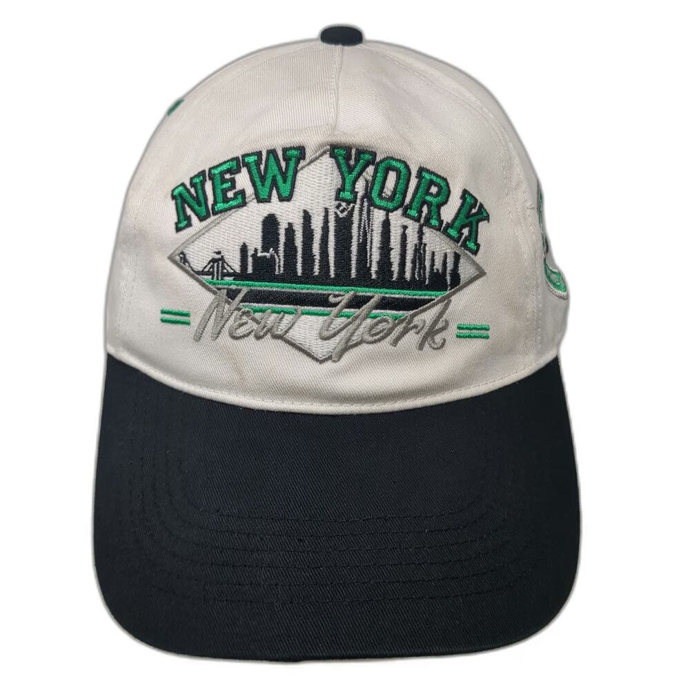 The Classics 5 Panel White Hat One Size New York Skyline City Patch Snapback